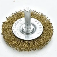 Peut-on utiliser une brosse métallique pour nettoyer des surfaces en bismuth ?